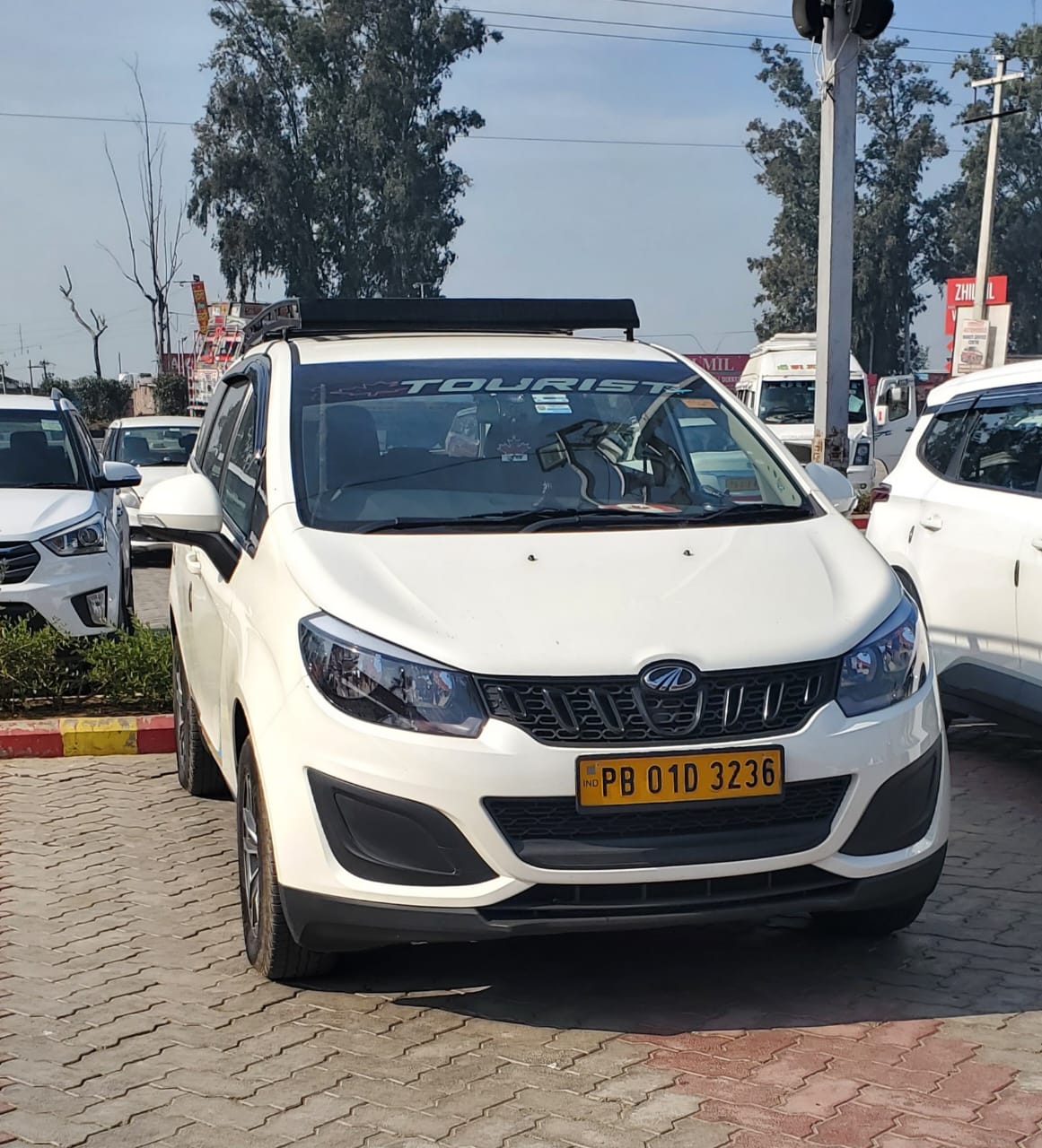 Mahindra Marazzo